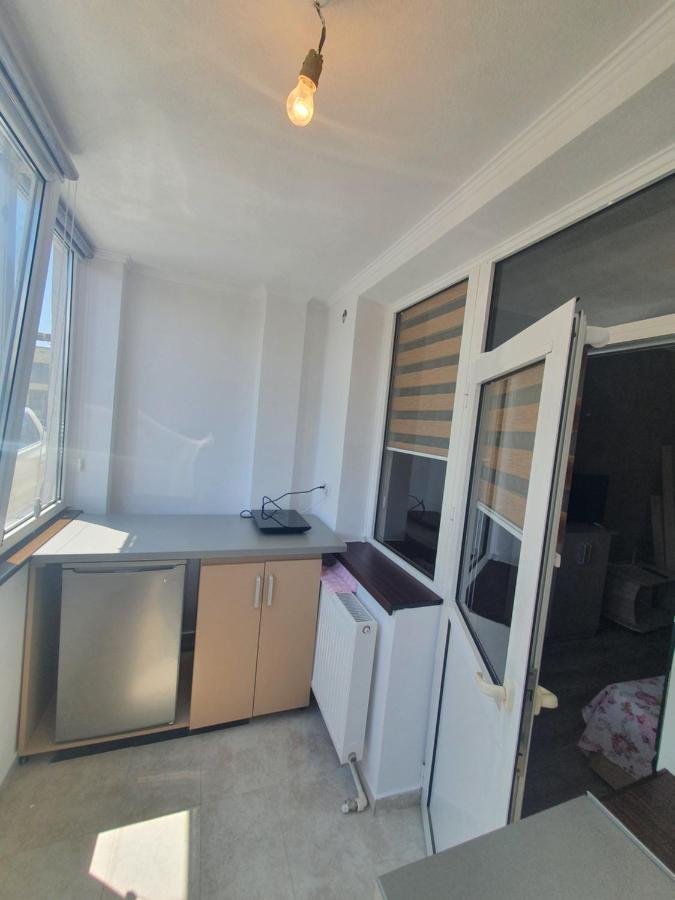 Shopping Cyti Cu 5 Appartement Râmnicu Vâlcea Buitenkant foto